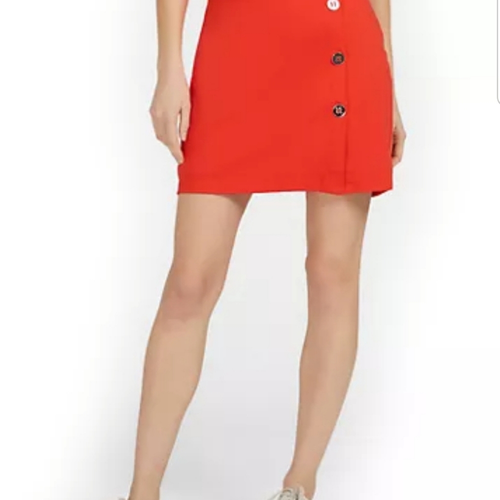 High waisted skirt